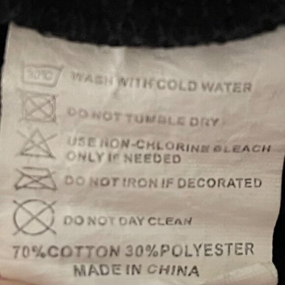 Taylor Swift The Eras Tour T-Shirt Sx XL Black Graphic Tee Album Cover Fan Merch - Picture 6 of 6